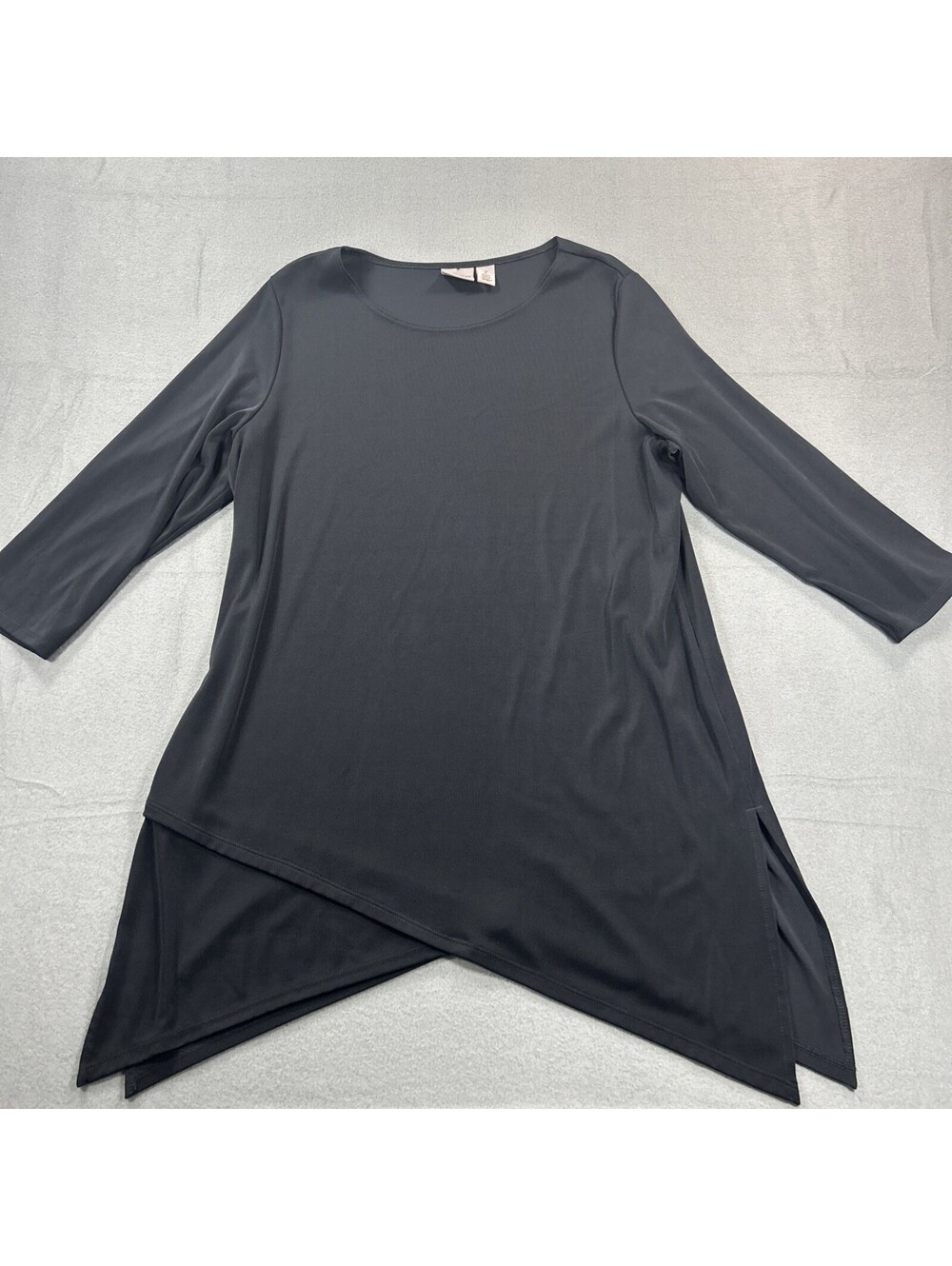 Chico’s Easy Wear Size 2 Black 3/4 Sleeve Stretchy Jersey Tunic Pointed Sides
